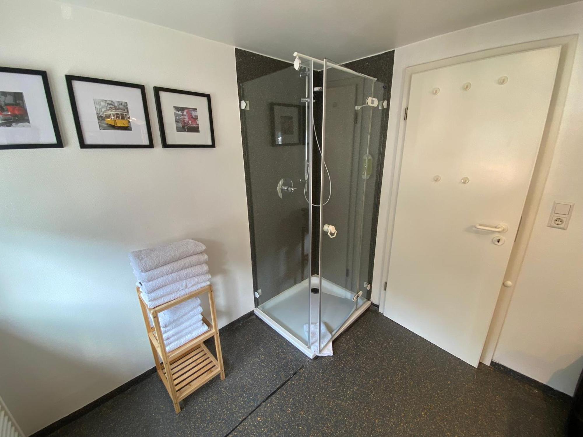 Appartement Self-Check-In Zentrale Fewos In Triberg - Nah Am Wasserfall - à Triberg im Schwarzwald Extérieur photo