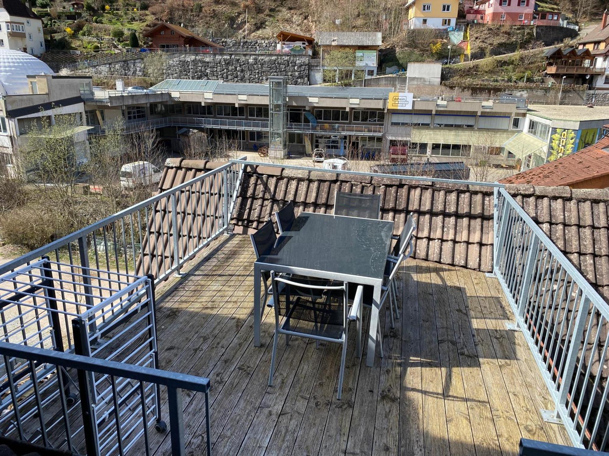 Self-Check-In Zentrale Fewos In Triberg - Nah Am Wasserfall - Triberg im Schwarzwald Extérieur photo